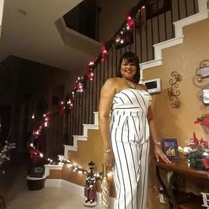 Meet your Posher, Felicia